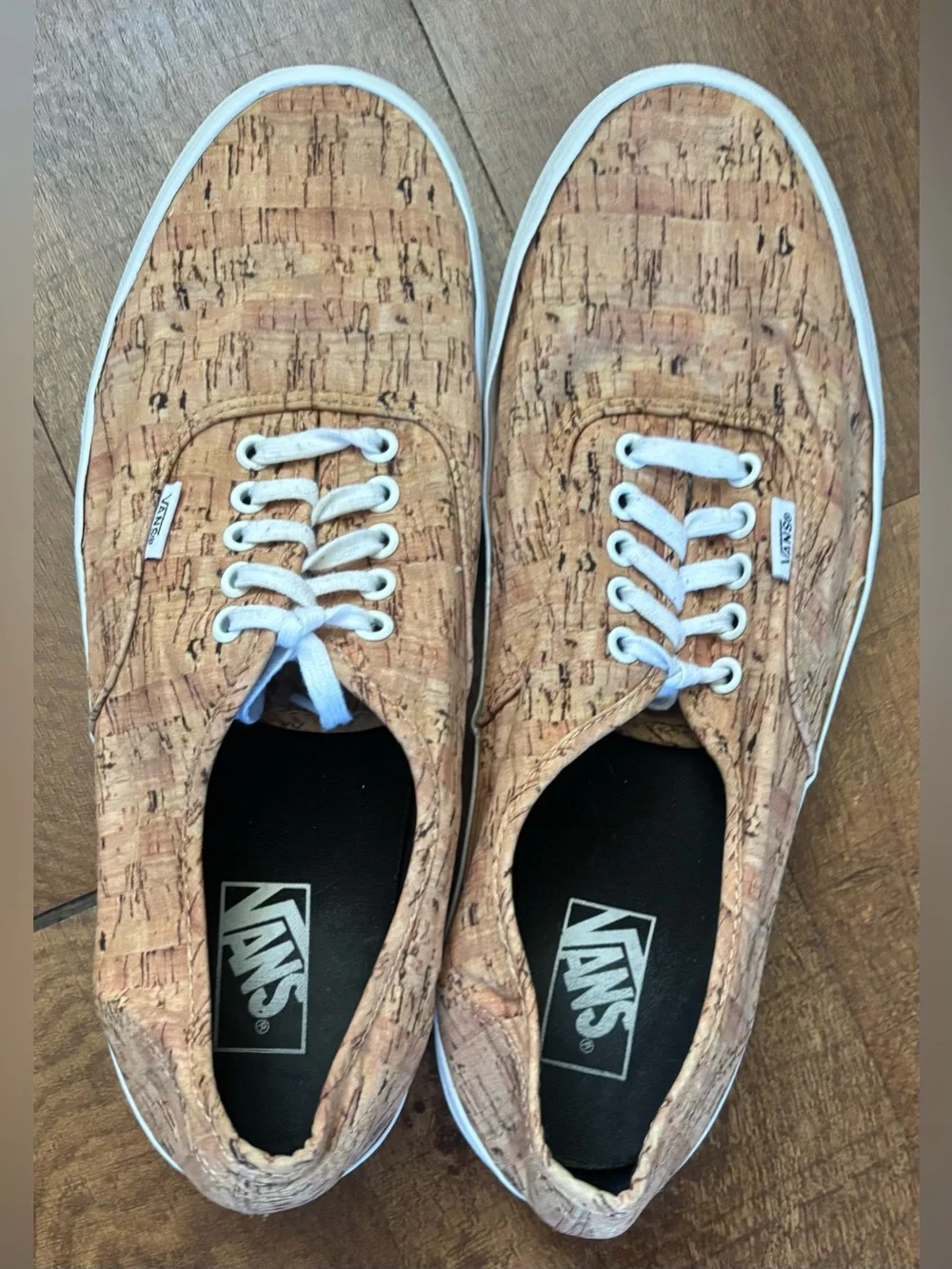 Vans off the wall men’s skateboarding shoes Sz 13 tan cork print